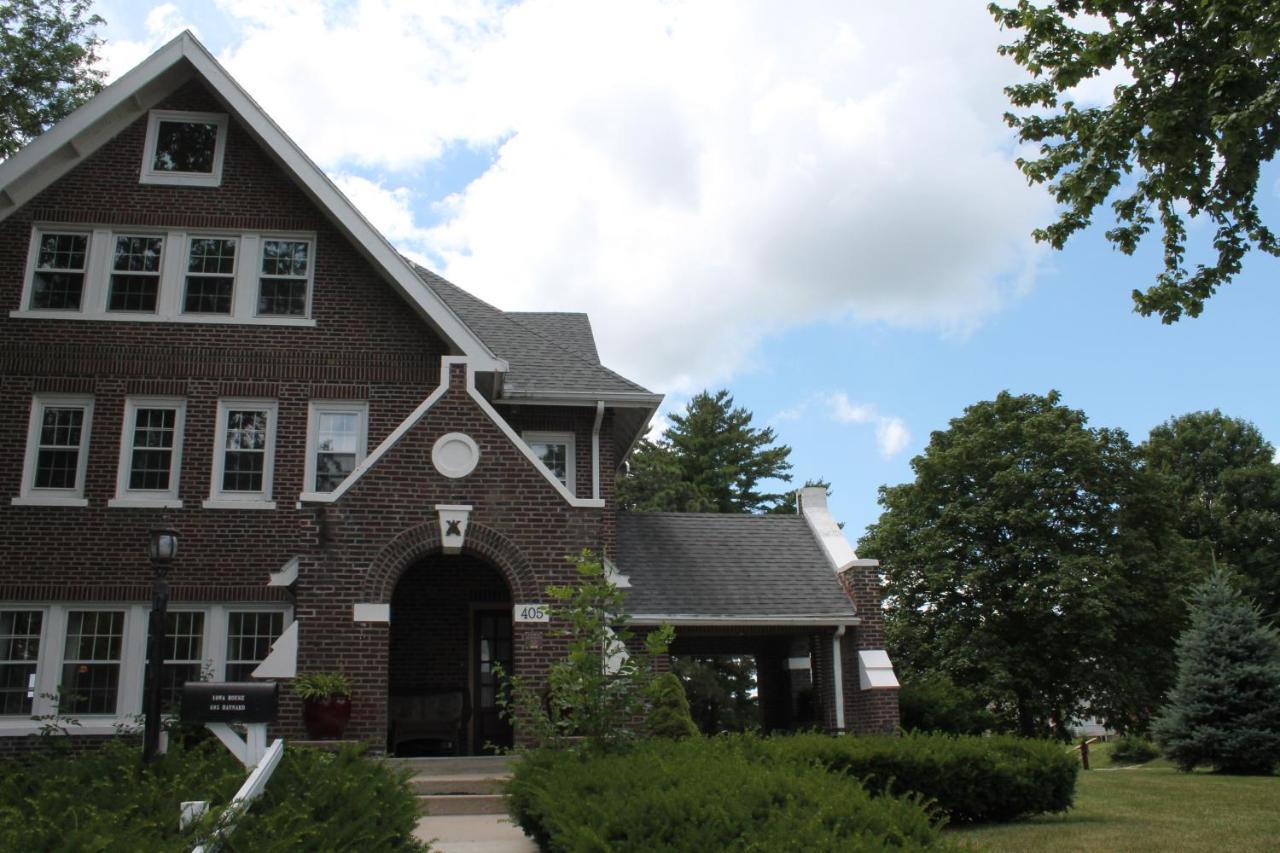 Iowa House Historic Inn 艾姆斯 外观 照片